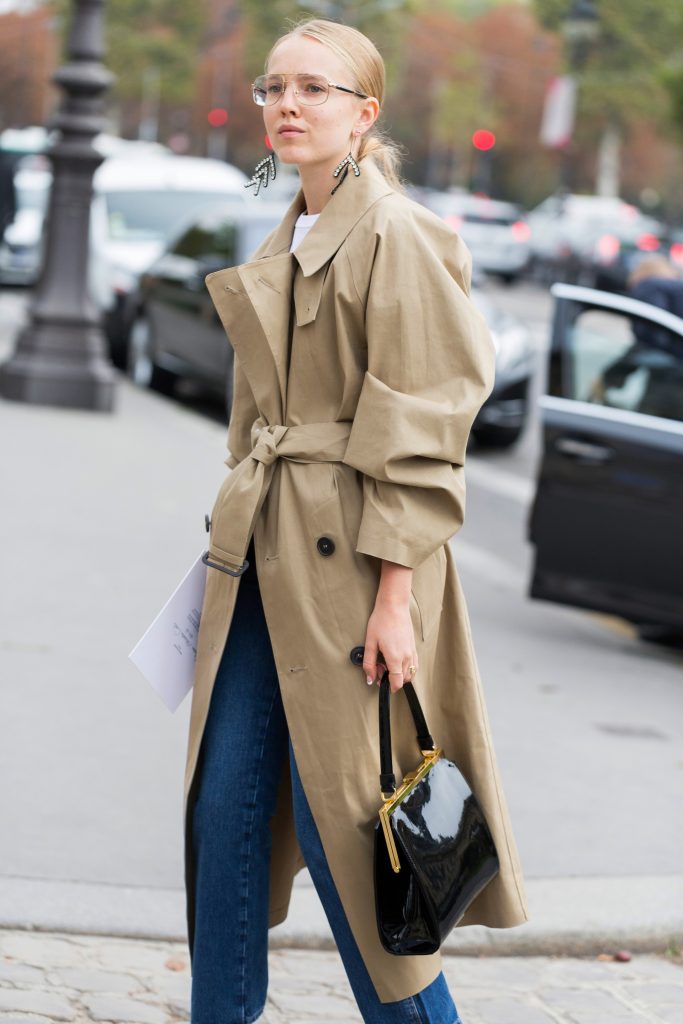 Trench Coat Styling Tips To Get Ready For Cooler Weather
