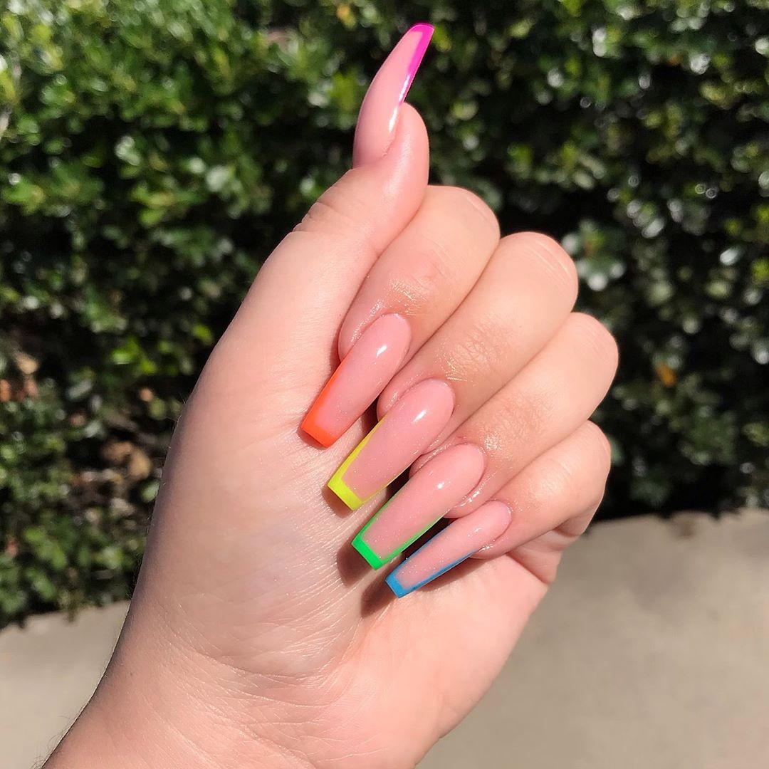 Rainbow Nails The Biggest Nail Trend For Spring 2019
